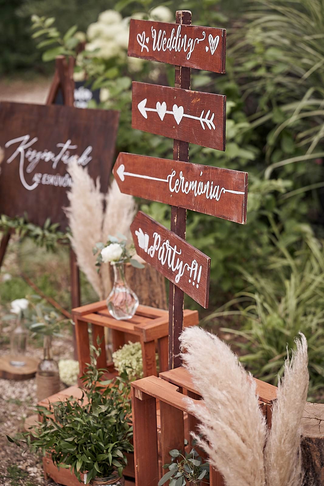 Orsi és Attila fogadótáblája