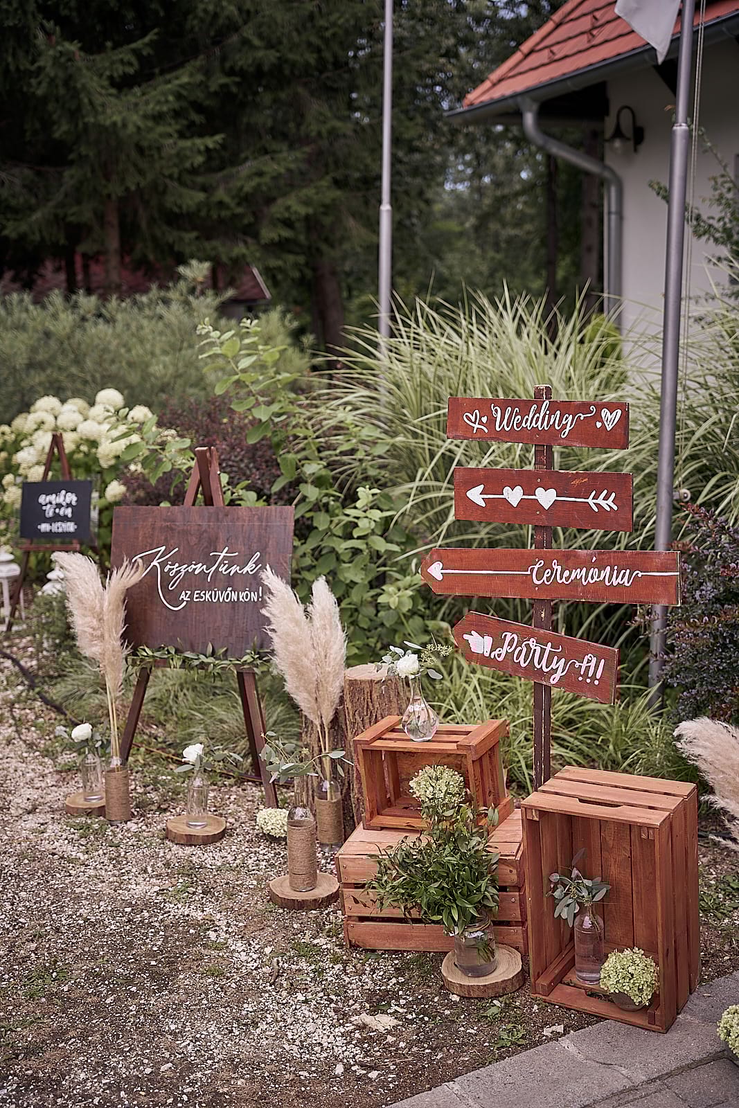 Orsi és Attila esküvői díszletei